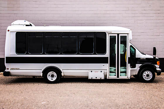 Jacksonville limo bus